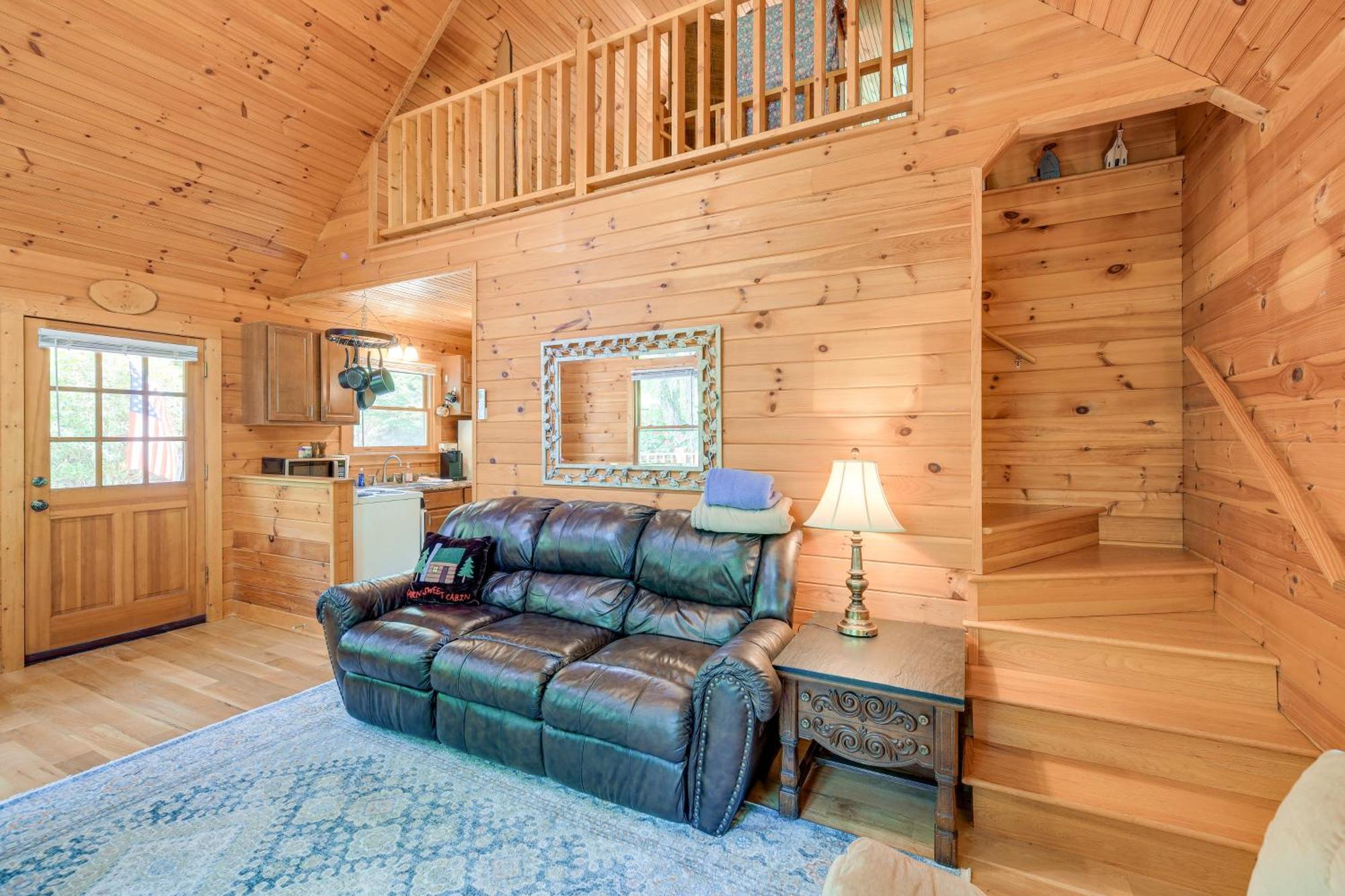 Quaint Blue Ridge Cabin Rental With On-Site Stream! Sparta Exteriör bild